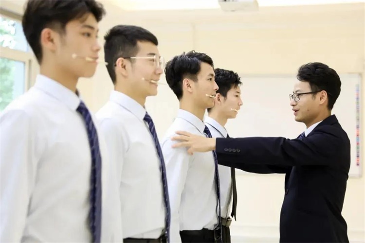 【政策解读】职业教育“大有可为” 技术人才“大有作为”