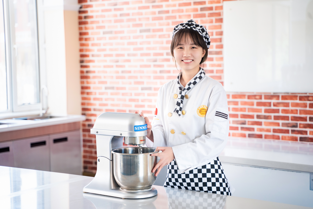 初中生学西点没有基础能学会吗