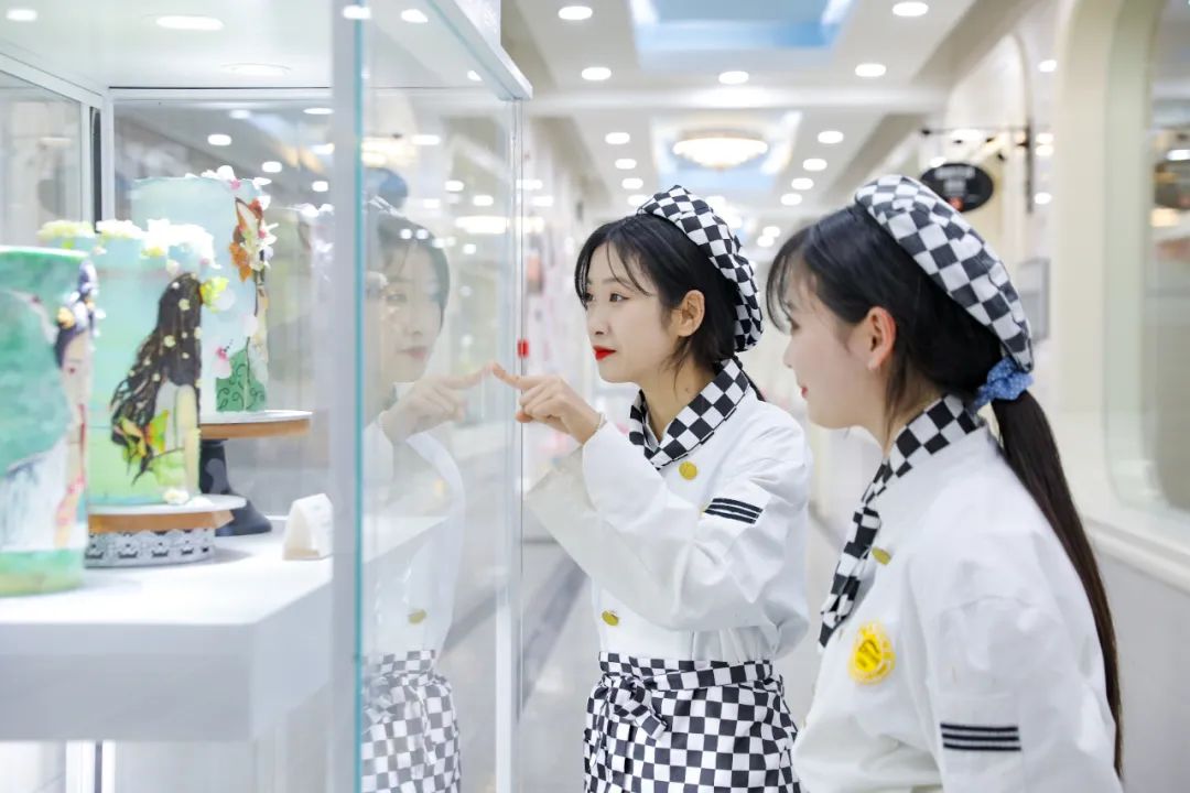 为什么那么多初中生学西点