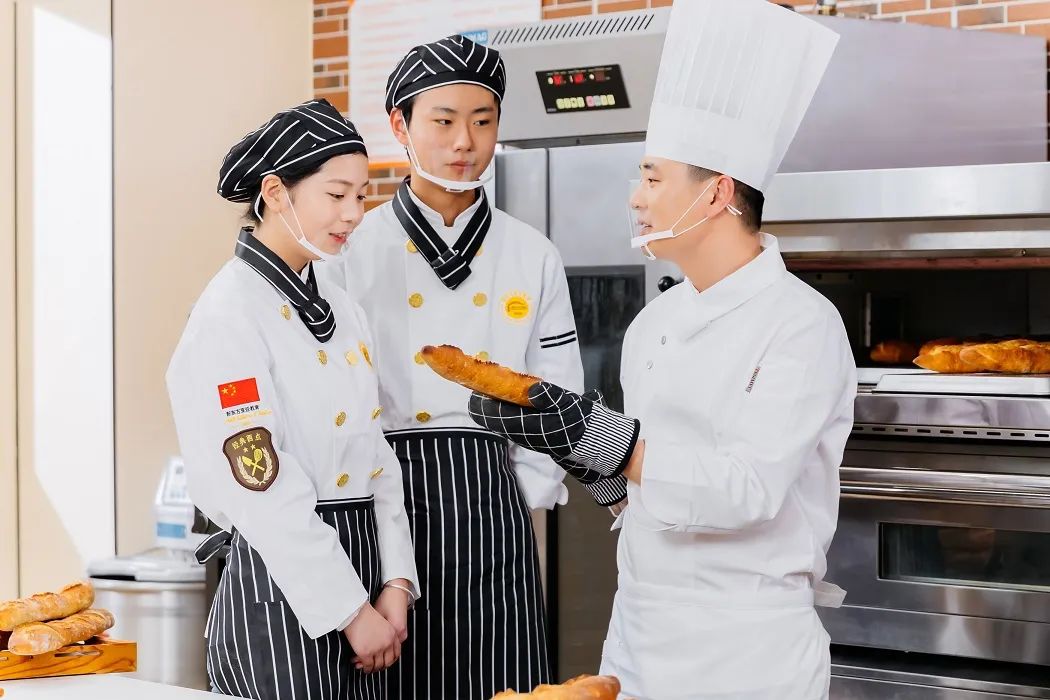 来内蒙新东方学烘焙